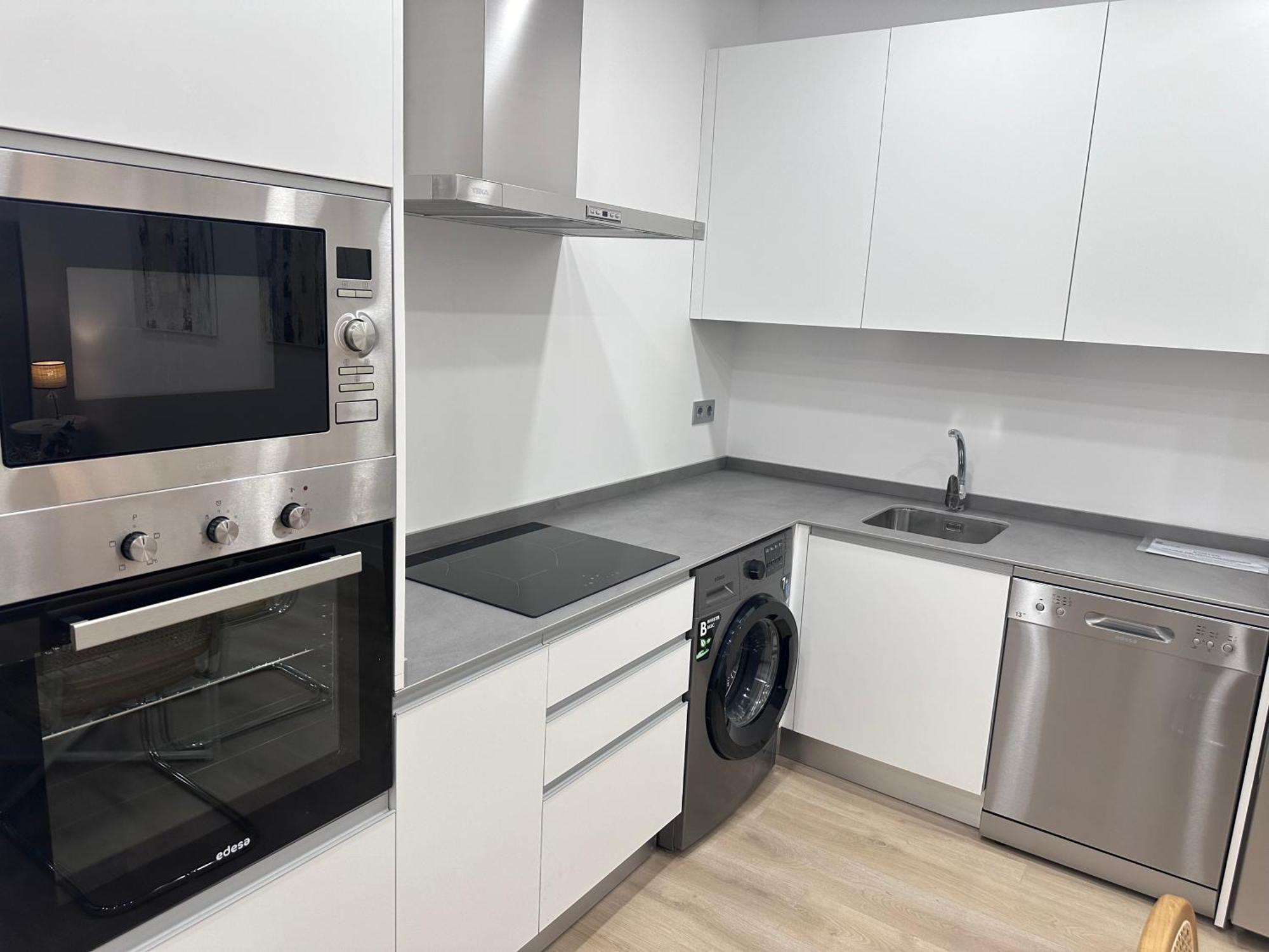 Apartamentos Paseo De La Estacion Salamanca Eksteriør billede